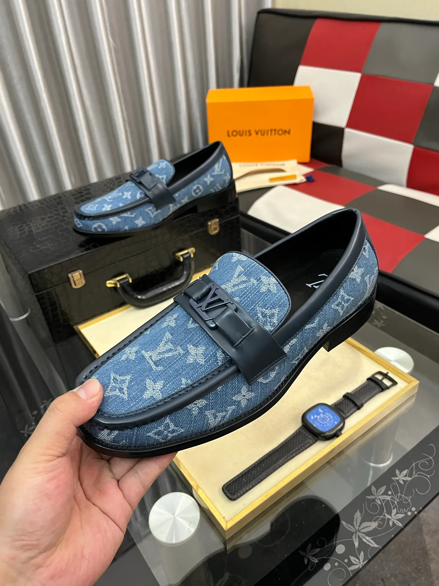 Men's Men's Shoes Men's Men's Shoes 💰520⌚️⌚️[LV] The most popular classic Louis Vuitton leather shoes. Synchronized with the official website, the upper adopts Italian imported upper embossing➕comfortable cowhide lining, fashionable atmosphere, unique brand and unique craftsmanship. Highlighting the hot style of the new year. Stop hesitating, stop wandering, get it now. Code number: 38--44. 3️⃣colors available